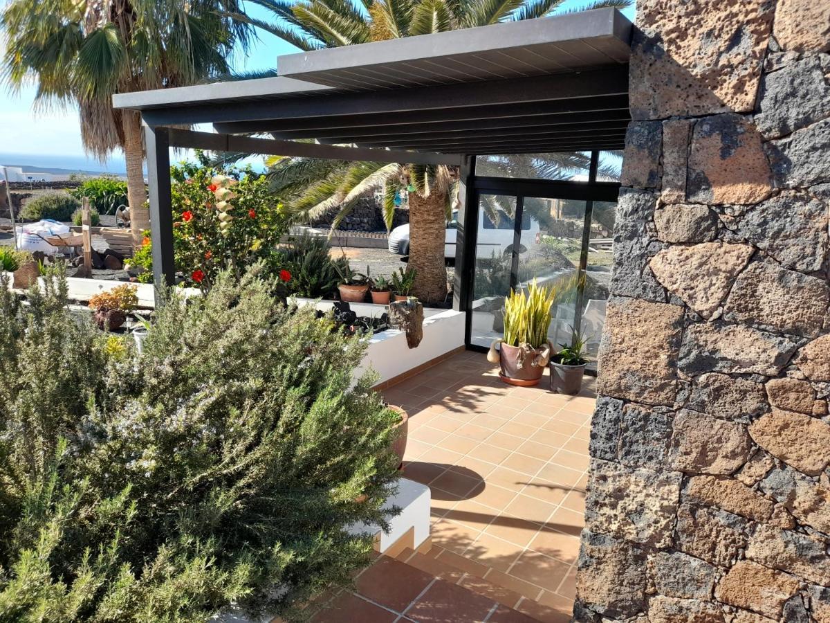 Apartamento Con Terraza Y Jardin Las Breñas Exterior foto